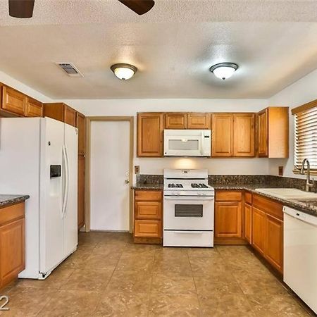 Centrally Located Spacious Vacation Hom 13 M Strip Las Vegas Buitenkant foto