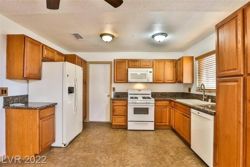 Centrally Located Spacious Vacation Hom 13 M Strip Las Vegas Buitenkant foto